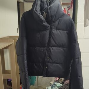 ALO Yoga Midnight Puffer Jacket